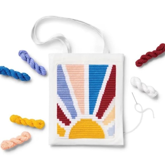 Mondo Llama Stitch It Yourself Tote Bag Craft Kit - Picture 5 of 6